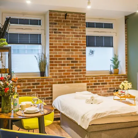 Lägenhet Grzegorzki - Station Nearby - By Rentujemy Kraków