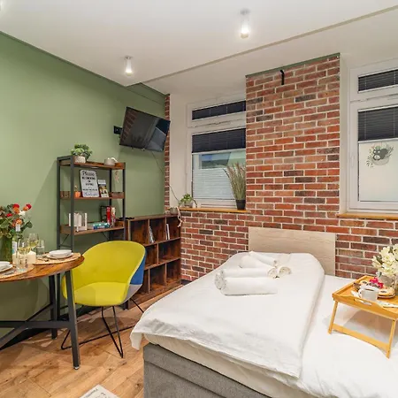 Grzegorzki - Station Nearby - By Rentujemy Appartement *