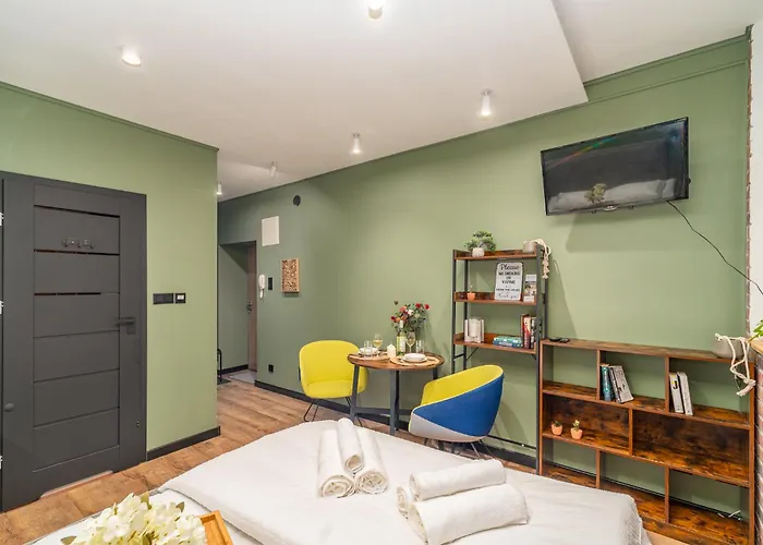 Grzegorzki - Station Nearby - By Rentujemy Cracovie